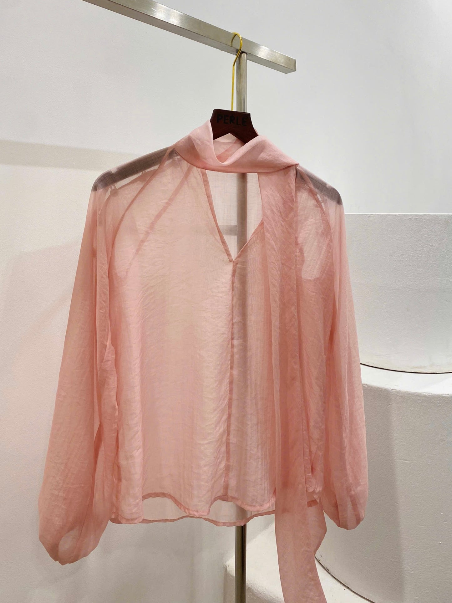 Áo 65% Linen Tơ Cúc Chạy